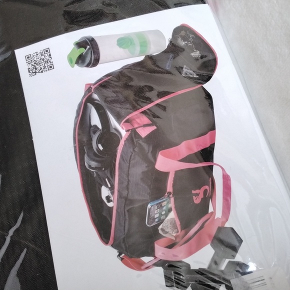 Gecko Brands Endurance Duffle Bag NWT! - Picture 8 of 8